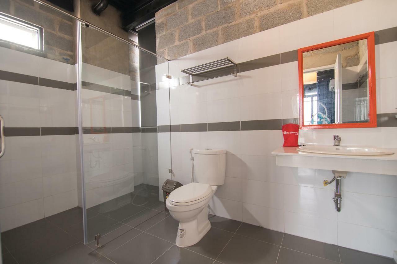 Reddoorz Plus @ Ung Van Khiem Street Ho Şi Min Dış mekan fotoğraf